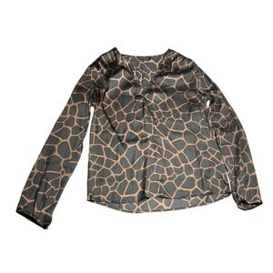 Banana Republic Animal Print Blouse Long Sleeve‎ V-Neck Top